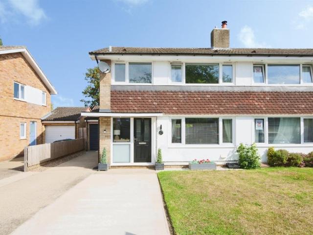 House for sale in Linton-on-ouse, North Yorkshire