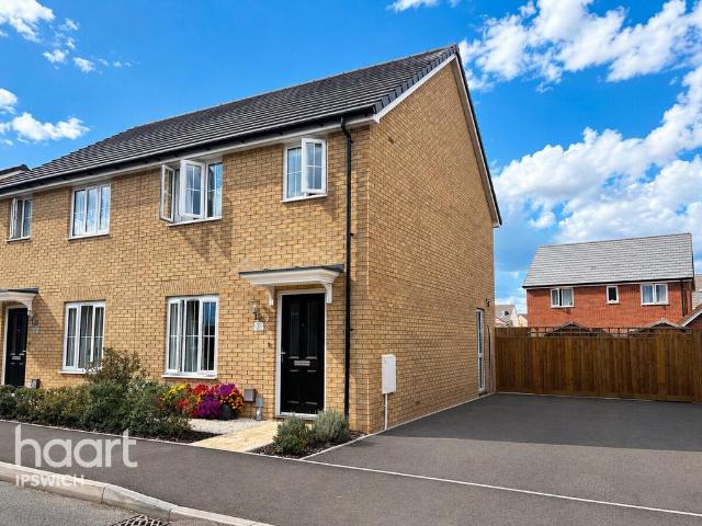 House for sale in Washbrook, Chelmondiston
