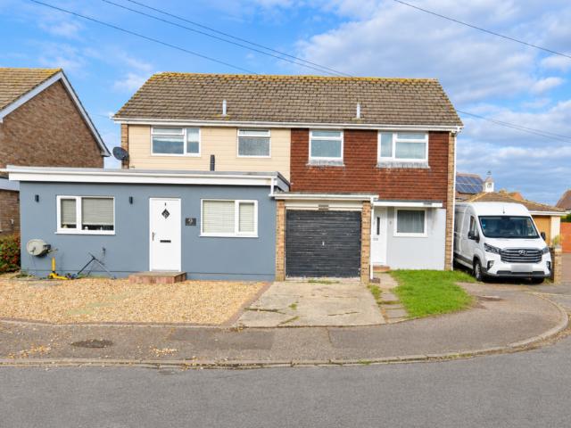House for sale in Nyetimber, Arun