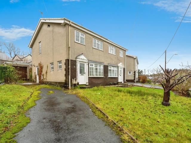 House for sale in Pontarddulais, Wales