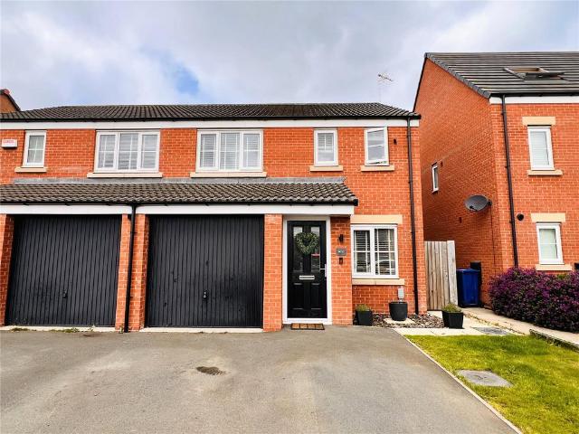 House for sale in Bull Farm, Potters Corner