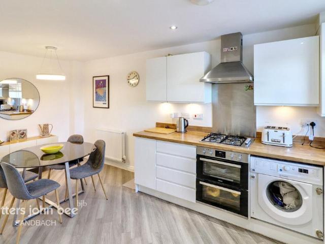 House for sale in Sandbach Heath, Sandbach