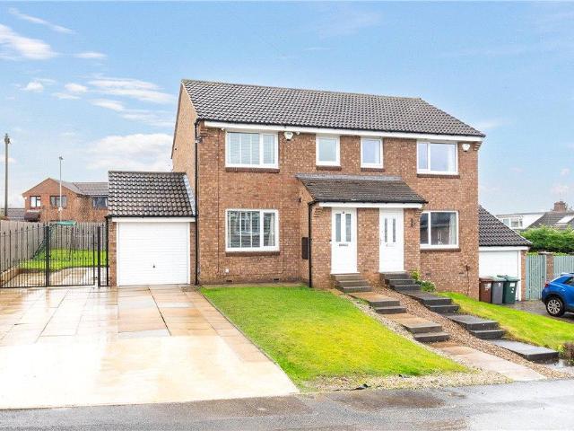 House for sale in Baildon, Bradford