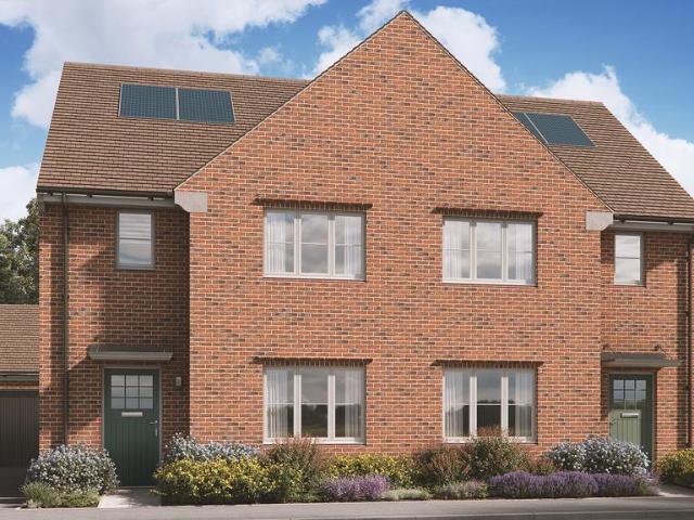 House for sale in Harlington