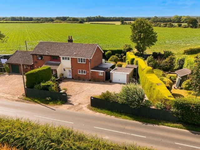House for sale in Comers, Norfolk