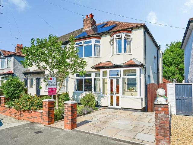 House for sale in Calderstones