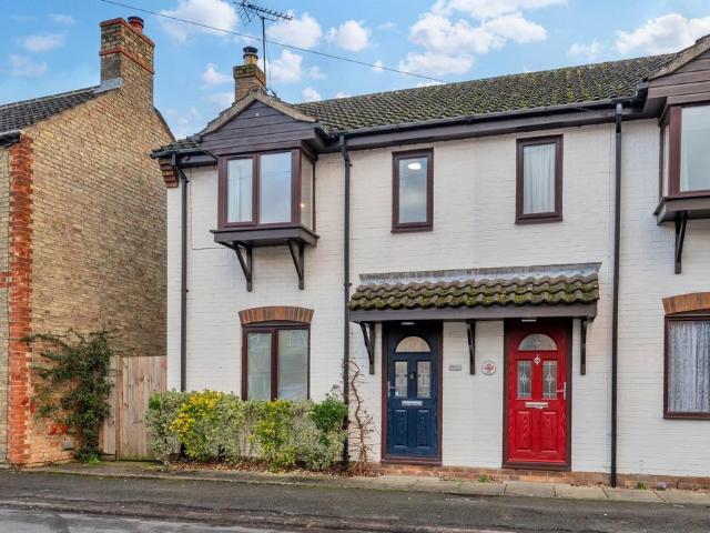 House for sale in Huntingdon