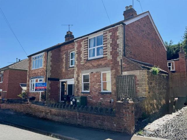 House for sale in Forthampton, Worcestershire