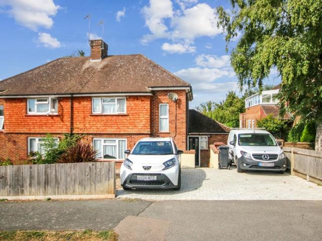 House for sale in Dormansland, Tandridge