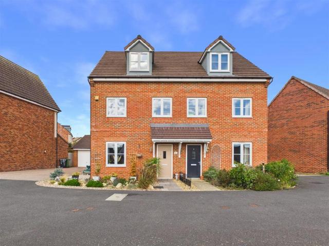 House for sale in Hampton, Wychavon