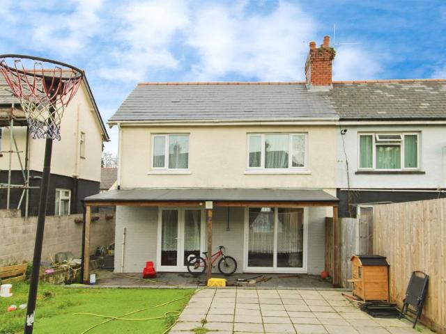 House for sale in Falcon Lodge, Wales