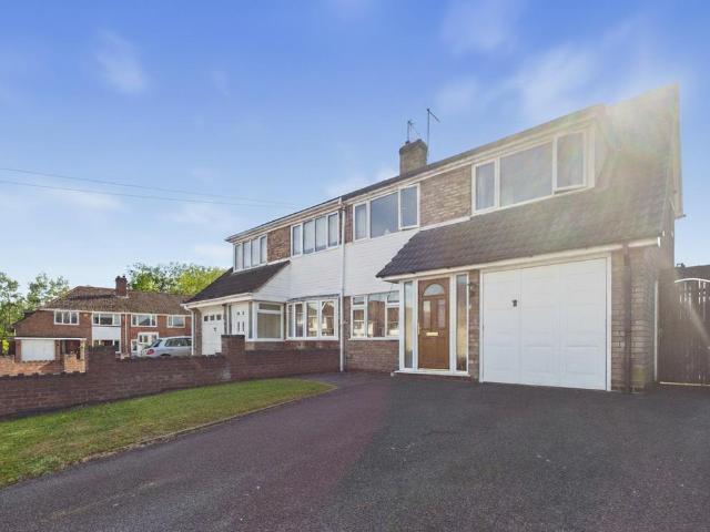 House for sale in Fazeley, Boley Park