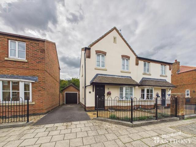 House for sale in Coldharbour, Fairford Leys