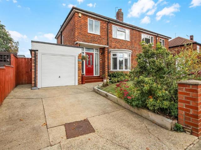 House for sale in Hummersknott, Darlington