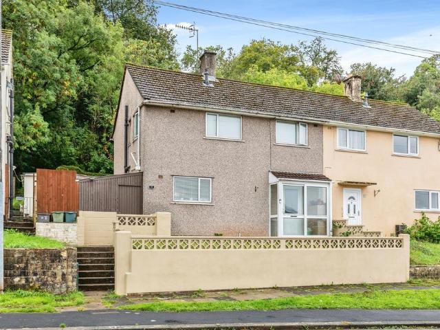 House for sale in Feckenham, City Of Bristol
