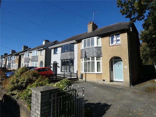 House for sale in Bangor, Wales