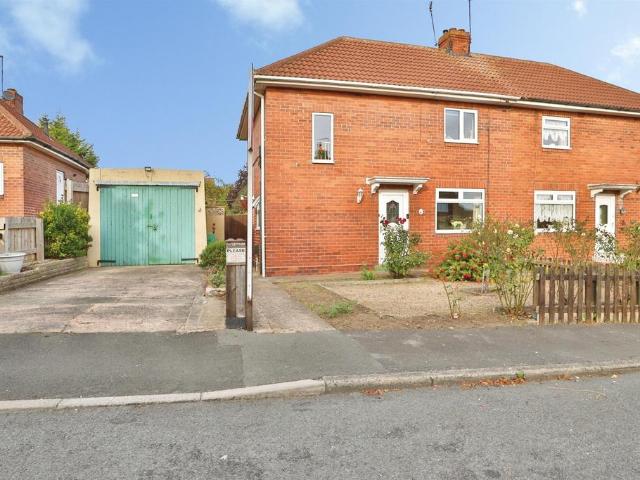 House for sale in Sherburn in Elmet, York and North Yorkshire