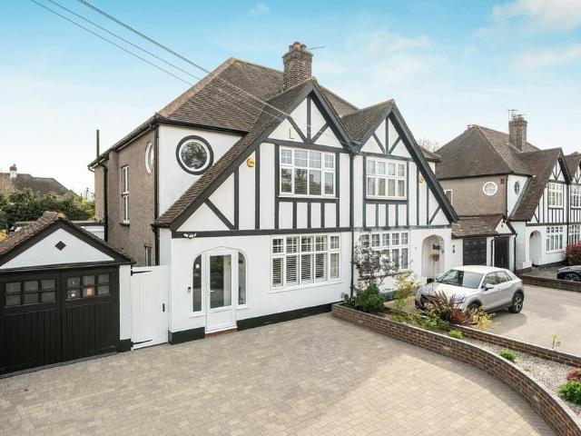 House for sale in Petts Wood, Greater London