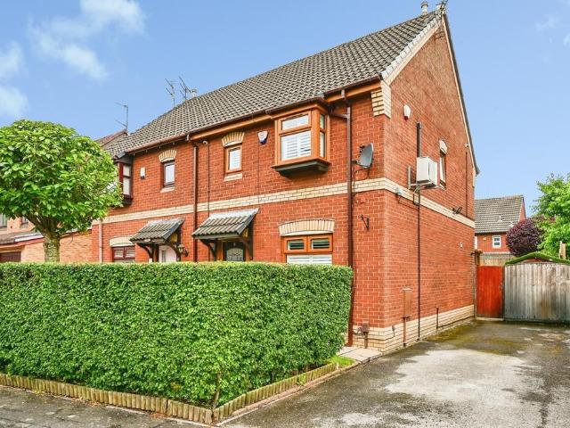 House for sale in Calderstones