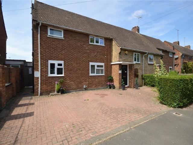 House for sale in Sundon Park, Luton