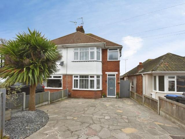 House for sale in East Cliff, Acol