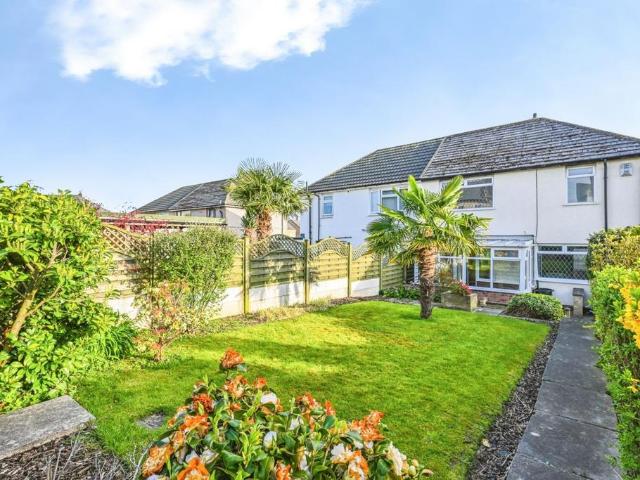 House for sale in Killingbeck, West Yorkshire