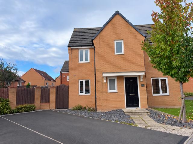 House for sale in Kinsley, Wakefield