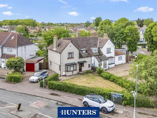 House for sale in Marks Gate, Greater London