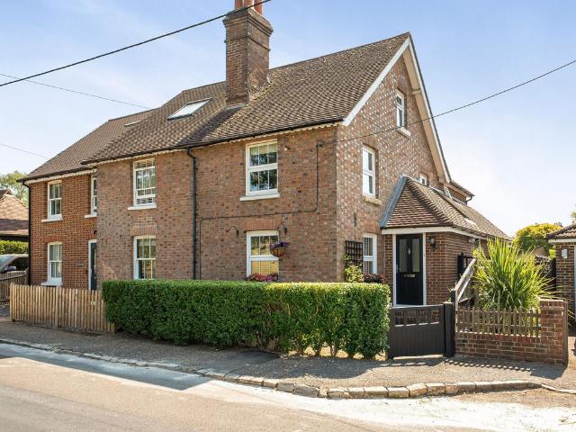 House for sale in Horsham, West Sussex