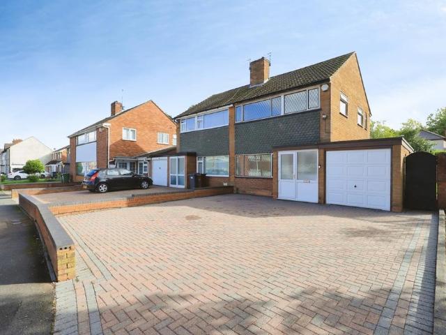 House for sale in Goldthorn Park, Wolverhampton