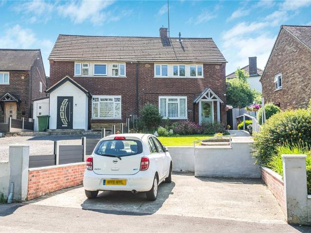 House for sale in Elstree and Borehamwood, Borehamwood