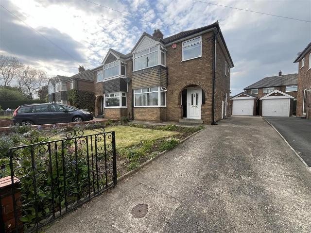 House for sale in Lower Wyke, Isle Of Man