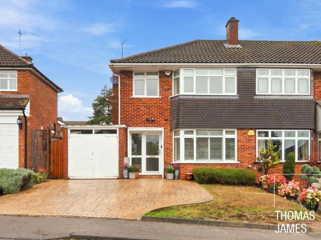 House for sale in Oakmere, Potters Bar