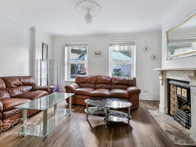 House for sale in London Borough of Lewisham, Ladywell