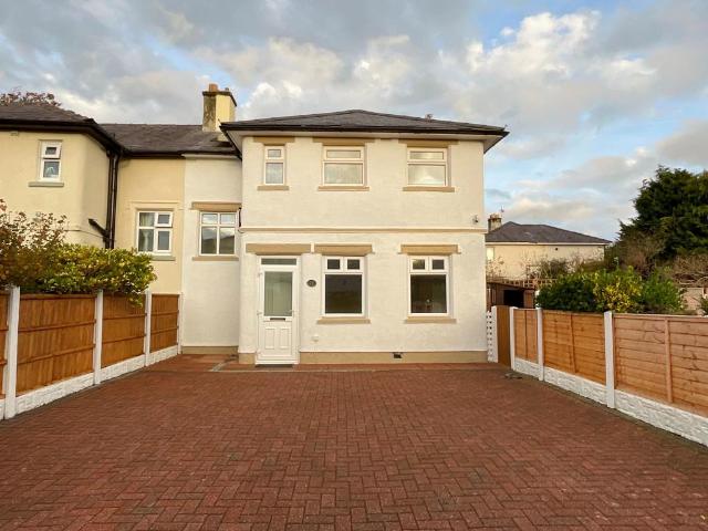 House for sale in Meols Cop, Southport