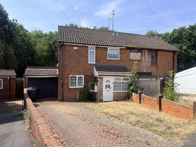 House for sale in Dunns Bank, Quarry Bank