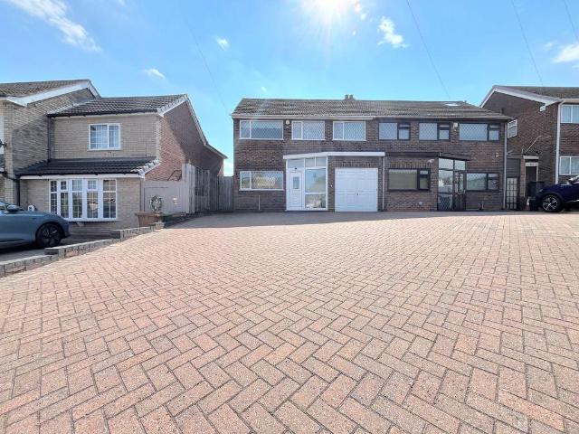 House for sale in Pheasey, Streetly