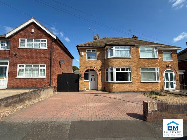 House for sale in Elmfield, Leicestershire