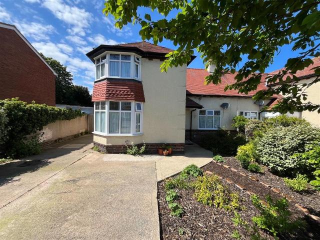 House for sale in Colwyn Bay, Wales