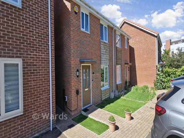 House for sale in Monks Orchard, Kent