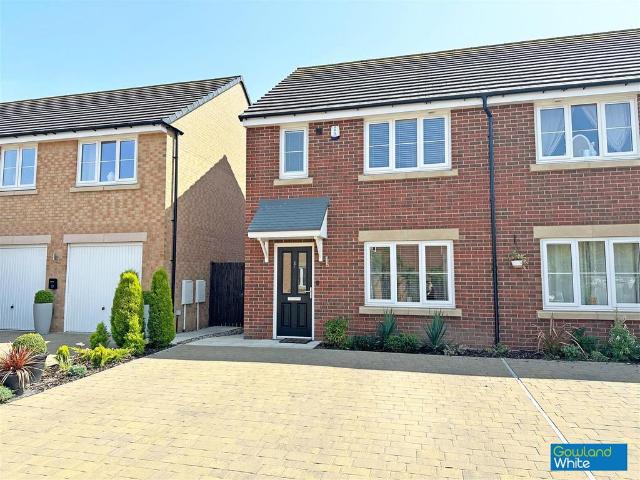House for sale in Stockton-on-tees