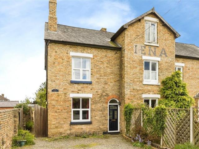 House for sale in Gobowen, Shropshire