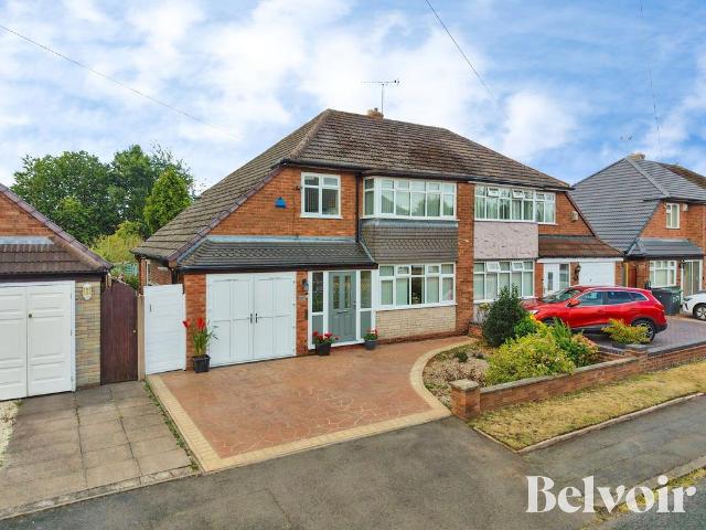 House for sale in Wednesfield, West Midlands