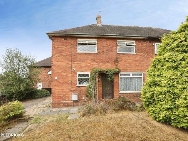 House for sale in Norton-Le-Moors, Smallthorne