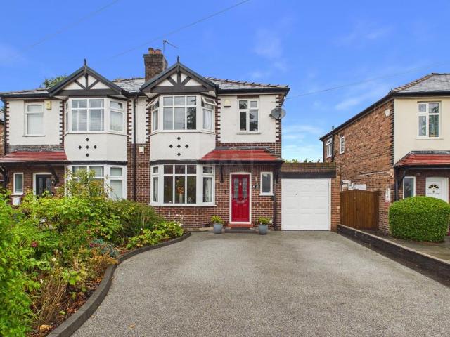 House for sale in Grappenhall, Warrington