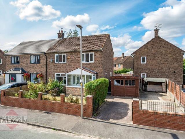 House for sale in Handforth