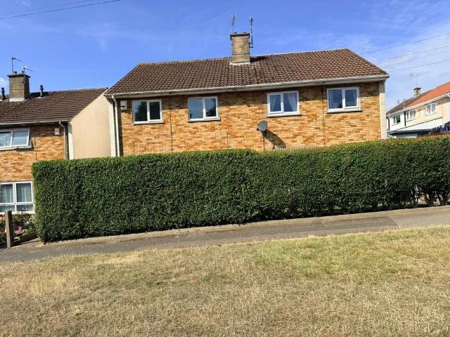 House for sale in Thurnby Lodge, Leicester