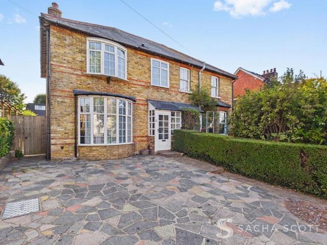 House for sale in Red Hill, Surrey