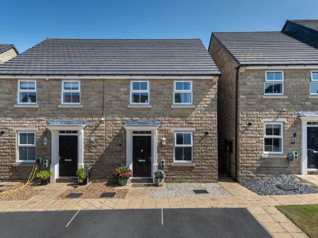 House for sale in Cullingworth, West Yorkshire