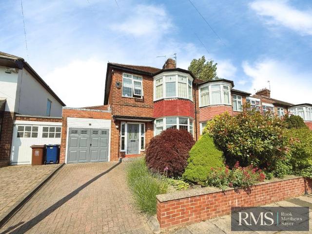 House for sale in Gosforth, Newcastle Upon Tyne